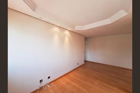 Apartamento para alugar com 60m², 2 quartos e 1 vaga Apartamento para alugar com 60m², 2 quartos e 1 vagaSala