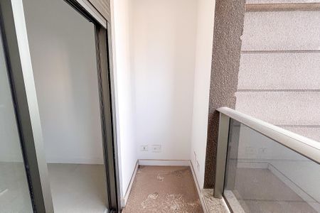 Studio à venda com 40m², 1 quarto e 1 vaga Studio à venda com 40m², 1 quarto e 1 vagaVaranda