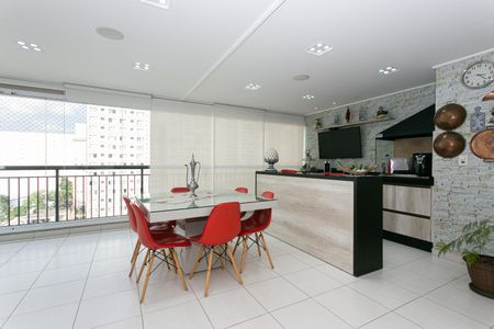 Apartamento à venda com 124m², 2 quartos e 2 vagasVaranda gourmet