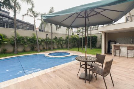 Apartamento à venda com 124m², 2 quartos e 2 vagasÁrea comum - Piscina