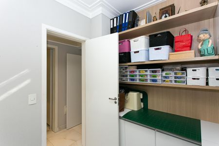 Apartamento à venda com 124m², 2 quartos e 2 vagasQuarto / Escritório