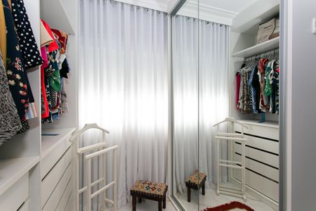 Apartamento à venda com 124m², 2 quartos e 2 vagasCloset da suíte