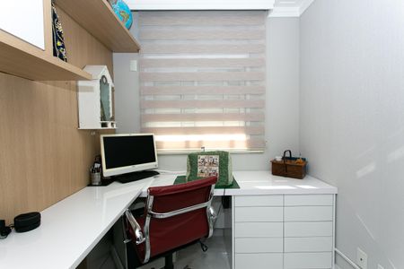 Apartamento à venda com 124m², 2 quartos e 2 vagasQuarto / Escritório