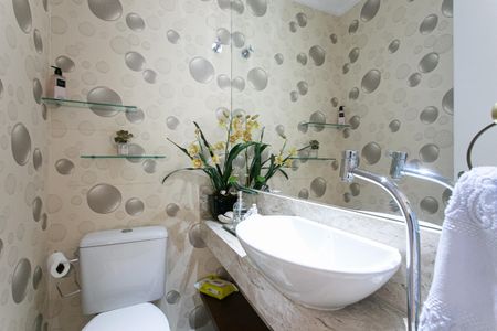 Apartamento à venda com 124m², 2 quartos e 2 vagasLavabo