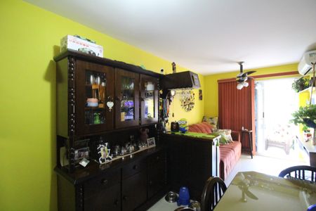 Apartamento à venda com 86m², 4 quartos e 2 vagasSala