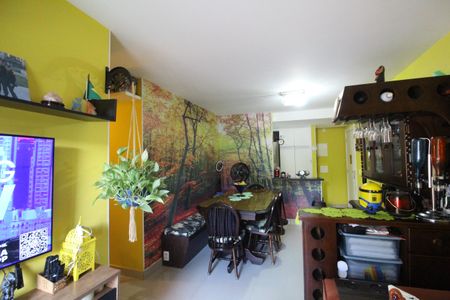 Apartamento à venda com 86m², 4 quartos e 2 vagasSala