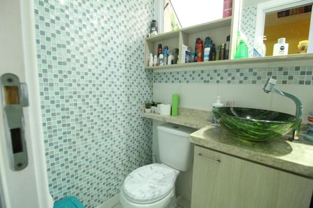 Apartamento à venda com 86m², 4 quartos e 2 vagasBanheiro social