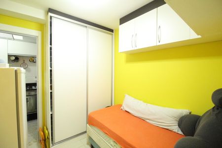 Apartamento à venda com 86m², 4 quartos e 2 vagasQuarto 2