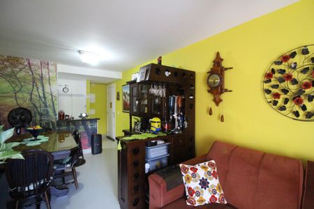 Apartamento à venda com 86m², 4 quartos e 2 vagasSala