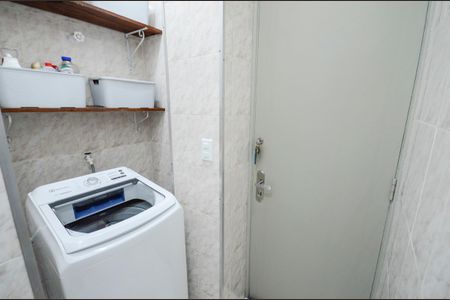 Apartamento à venda com 59m², 2 quartos e 1 vagaÁrea de Serviço