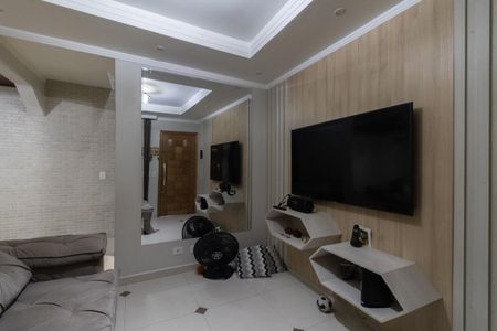 Casa à venda com 130m², 2 quartos e 3 vagas Casa à venda com 130m², 2 quartos e 3 vagasSala