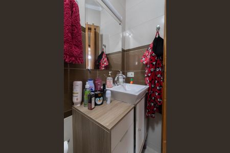 Casa à venda com 130m², 2 quartos e 3 vagas Casa à venda com 130m², 2 quartos e 3 vagasBanheiro