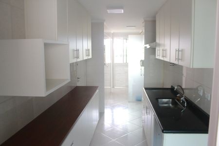 Apartamento para alugar com 120m², 3 quartos e 2 vagasCozinha