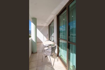 Apartamento à venda com 70m², 2 quartos e 1 vagaVaranda