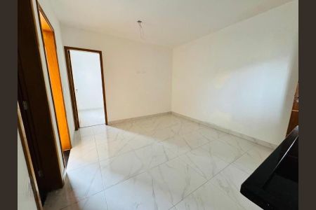 Apartamento à venda com 44m², 2 quartos e sem vaga Apartamento à venda com 44m², 2 quartos e sem vagaFoto 01
