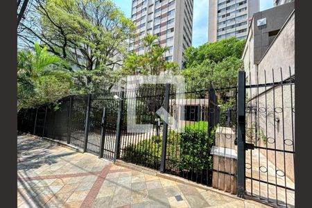 Apartamento à venda com 140m², 4 quartos e 1 vagaFachada e portaria