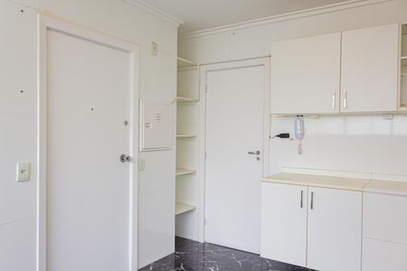 Apartamento à venda com 140m², 4 quartos e 1 vagaCozinha