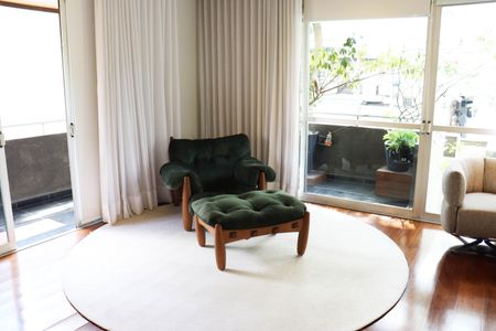 Apartamento à venda com 210m², 3 quartos e 2 vagasSala