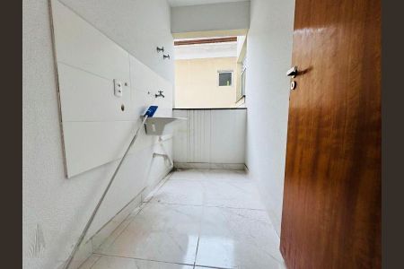 Apartamento à venda com 44m², 2 quartos e sem vagaFoto 01