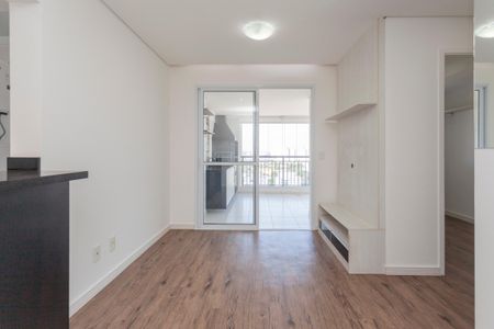 Apartamento à venda com 66m², 2 quartos e 1 vagaSala