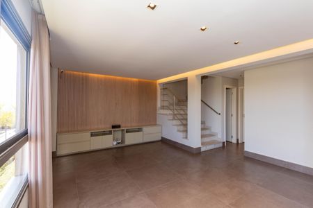 Casa de condomínio à venda com 292m², 3 quartos e 2 vagas Casa de condomínio à venda com 292m², 3 quartos e 2 vagasSala