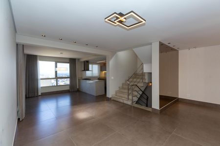 Casa de condomínio à venda com 292m², 3 quartos e 2 vagas Casa de condomínio à venda com 292m², 3 quartos e 2 vagasSala