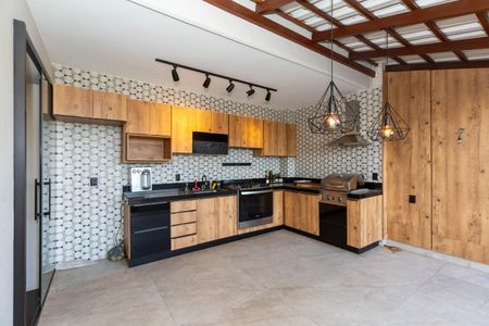 Casa de condomínio à venda com 292m², 3 quartos e 2 vagas Casa de condomínio à venda com 292m², 3 quartos e 2 vagasÁrea comum - Espaço Gourmet