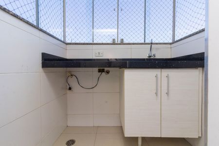 Casa de condomínio para alugar com 60m², 2 quartos e 1 vagaÁrea de Serviço