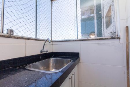 Casa de condomínio para alugar com 60m², 2 quartos e 1 vagaÁrea de Serviço