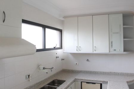 Apartamento à venda com 143m², 3 quartos e 3 vagasCozinha
