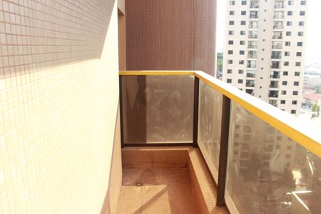 Apartamento à venda com 143m², 3 quartos e 3 vagasVaranda da Sala