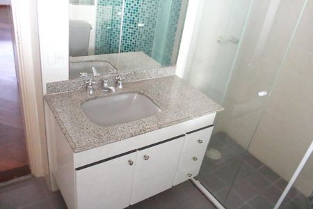 Apartamento à venda com 143m², 3 quartos e 3 vagasBanheiro Suíte