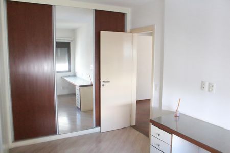 Apartamento à venda com 143m², 3 quartos e 3 vagasQuarto 2