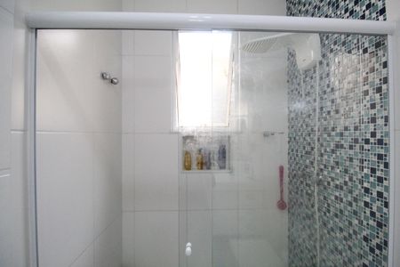 Casa de condomínio à venda com 200m², 4 quartos e 2 vagasBanheiro social