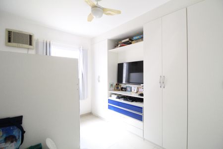 Casa de condomínio à venda com 200m², 4 quartos e 2 vagasQuarto 2