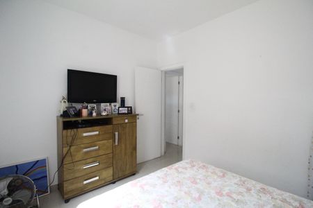 Casa de condomínio à venda com 200m², 4 quartos e 2 vagasQuarto 1