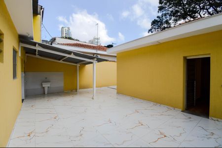 Casa para alugar com 135m², 3 quartos e 6 vagasÁrea de Serviço - Casa 1