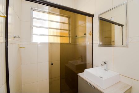 Casa para alugar com 135m², 3 quartos e 6 vagasBanheiro Social - Casa 1