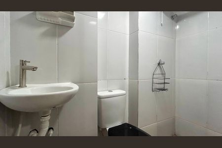 Studio para alugar com 19m², 1 quarto e sem vaga Studio para alugar com 19m², 1 quarto e sem vagaBanheiro