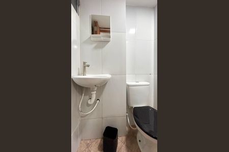 Studio para alugar com 19m², 1 quarto e sem vaga Studio para alugar com 19m², 1 quarto e sem vagaBanheiro