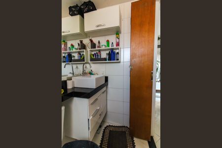 Apartamento à venda com 40m², 2 quartos e sem vagaBanheiro