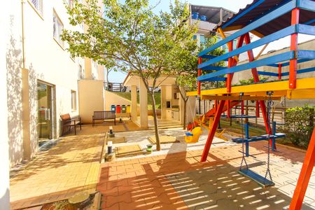 Apartamento à venda com 40m², 2 quartos e sem vagaÁrea comum - Playground