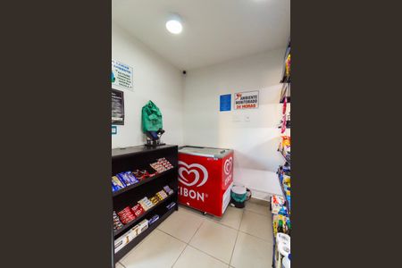 Apartamento à venda com 40m², 2 quartos e sem vagaÁrea comum - Mini Mercado