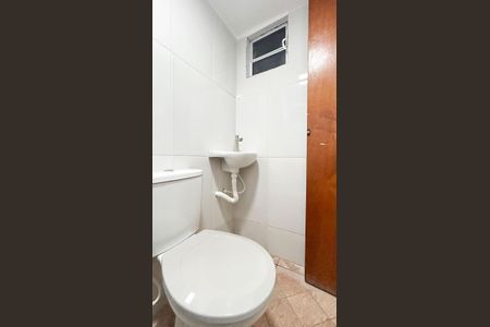 Studio para alugar com 19m², 1 quarto e sem vaga Studio para alugar com 19m², 1 quarto e sem vagaBanheiro