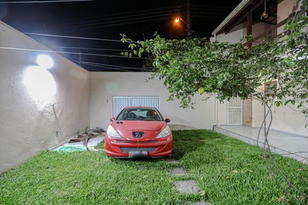 Casa para alugar com 270m², 4 quartos e 7 vagas Casa para alugar com 270m², 4 quartos e 7 vagasQuintal