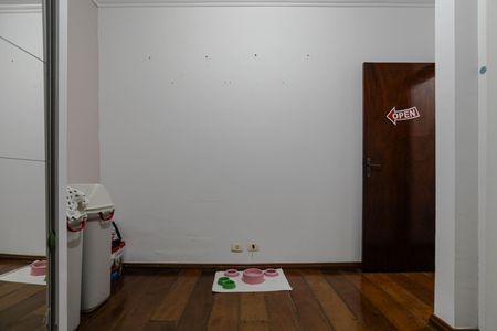 Casa para alugar com 270m², 4 quartos e 7 vagas Casa para alugar com 270m², 4 quartos e 7 vagasQuarto 2