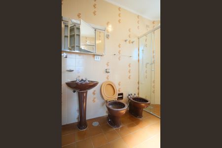 Apartamento para alugar com 100m², 3 quartos e 2 vagasBanheiro da Suíte