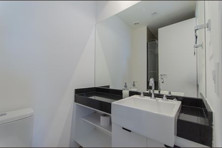 Studio para alugar com 26m², 1 quarto e sem vaga Studio para alugar com 26m², 1 quarto e sem vagaBanheiro