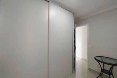 Apartamento à venda com 51m², 2 quartos e 1 vagaQuarto 2