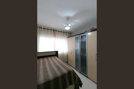 Casa à venda com 589m², 2 quartos e 5 vagas Casa à venda com 589m², 2 quartos e 5 vagasQuarto 1